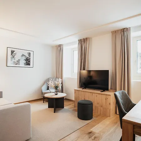 Apartment Alpine
